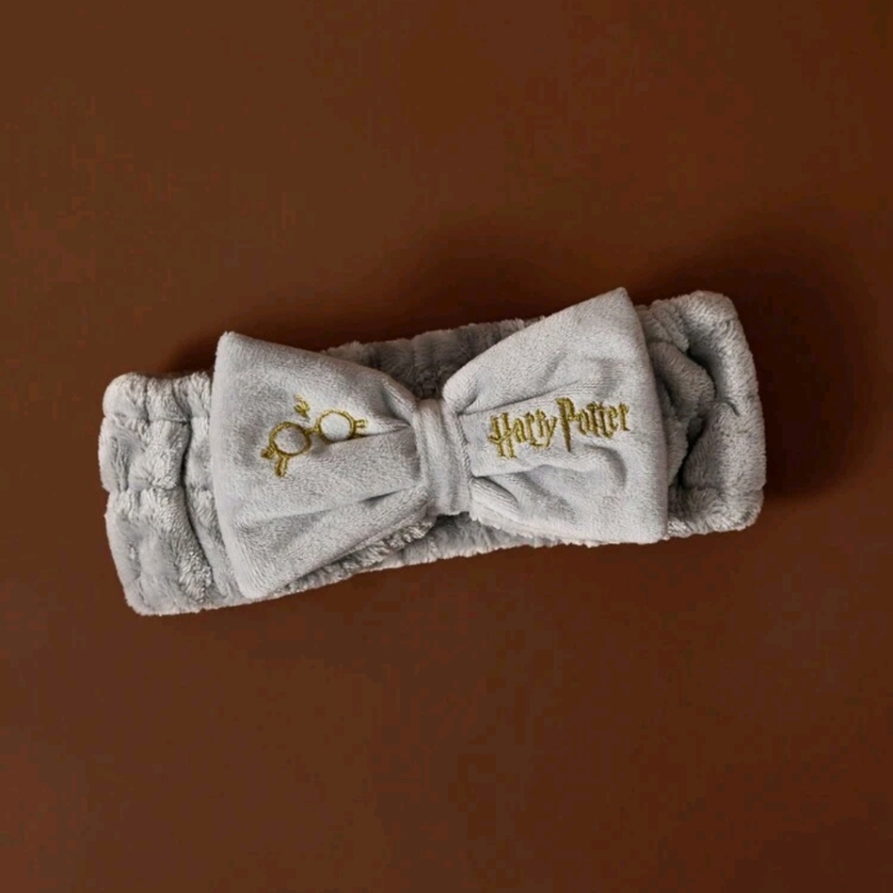 HARRY POTTER Gray and Gold Headband - Picture 3 of 3